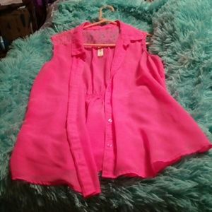 Shirt $3 must be bundled